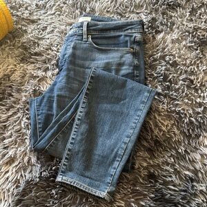 Levi Strauss Signature Women's totally shaping skinny Jeans in Medium Blue 12L
